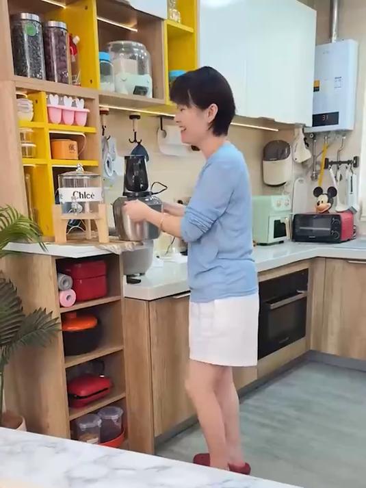 高效强力绞肉机,德国品质 8 秒碎肉,和面做馅一键全搞定。#绞肉机#