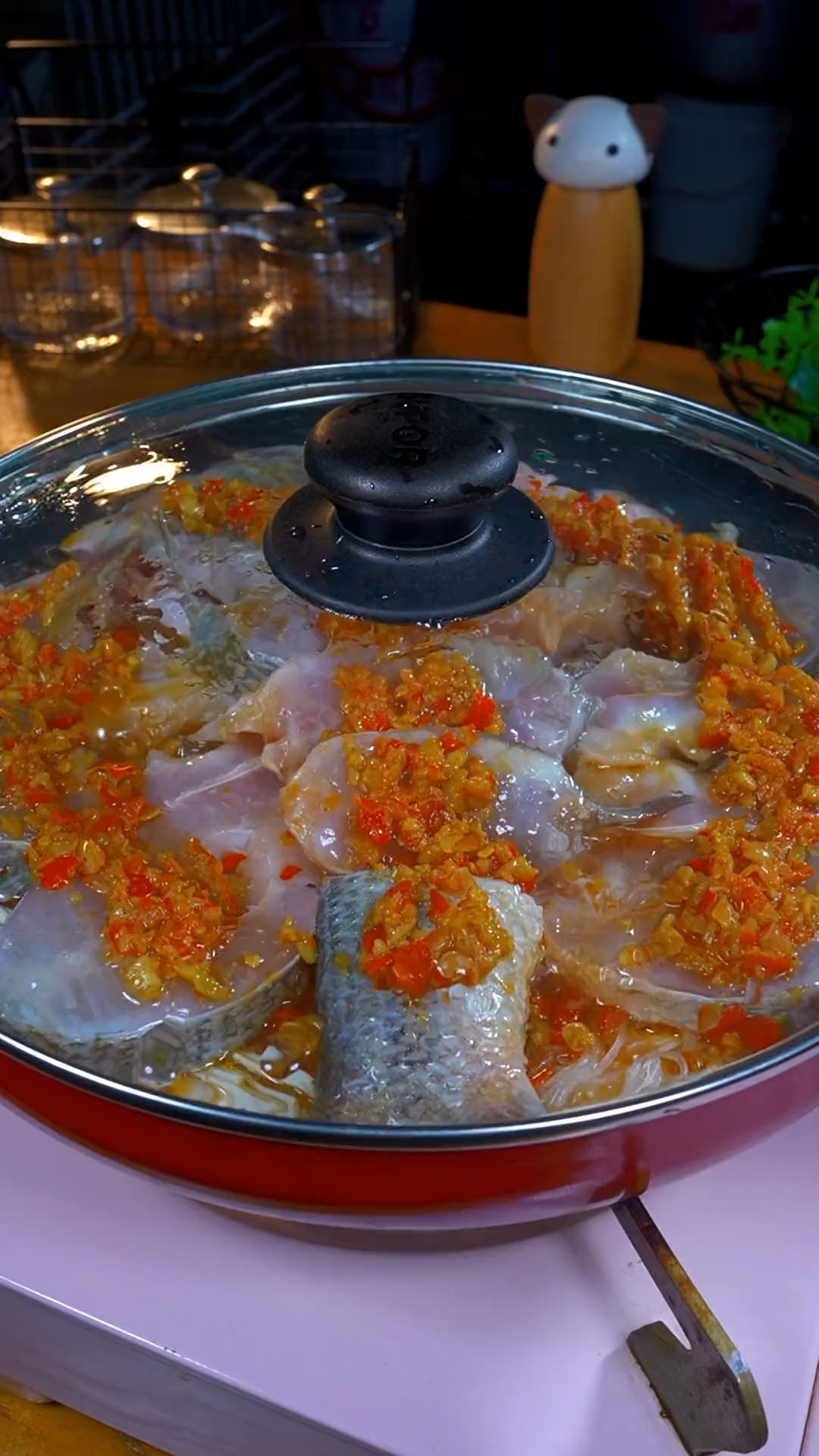 蒜蓉蒸鲈鱼好吃好吃