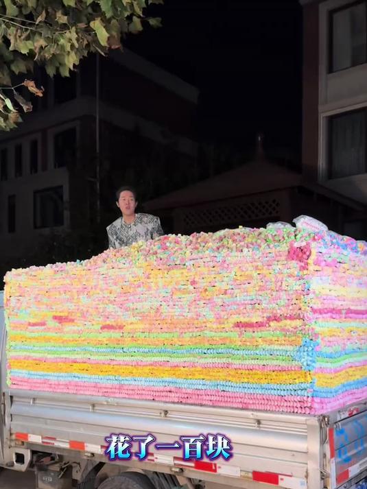 花100块买了一车过期棉花糖,做点牛轧糖,也太好吃啦!