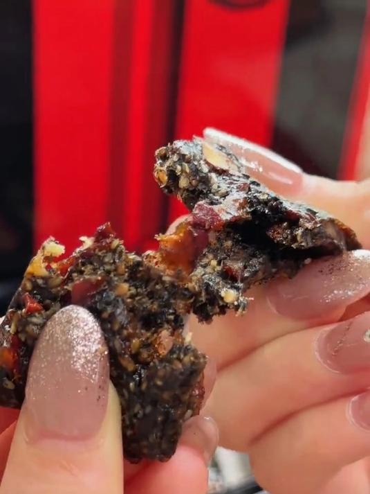山东御清颜正宗阿胶糕,手工即食,越嚼越香,真的合适我们!