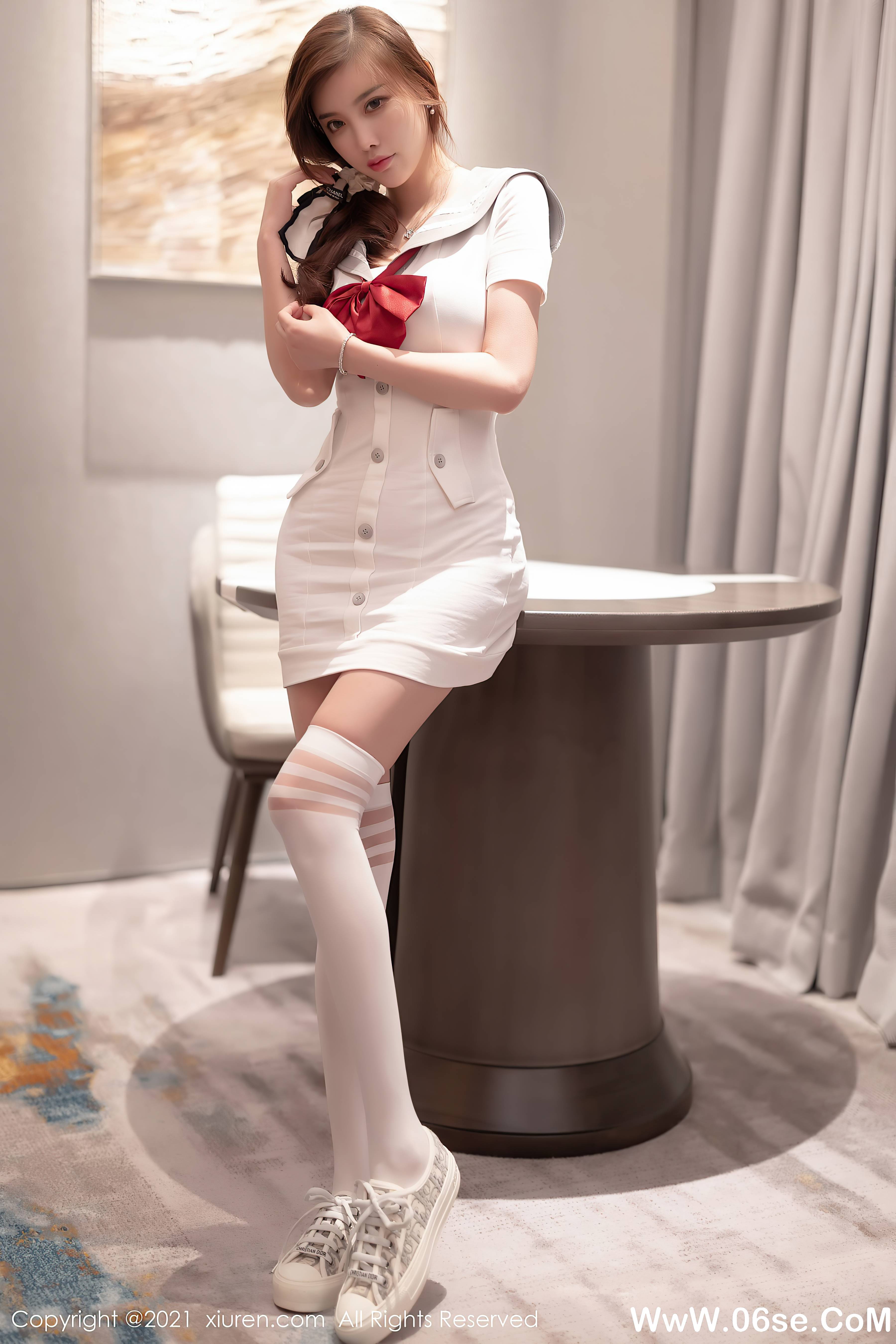 图片[2]-[XIUREN秀人网] 2021.08.24 NO.3844 杨晨晨Yome[70+1P550M]-六色网