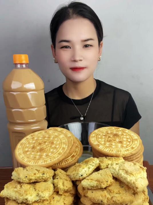 梅菜扣肉盖饭真的太好吃了