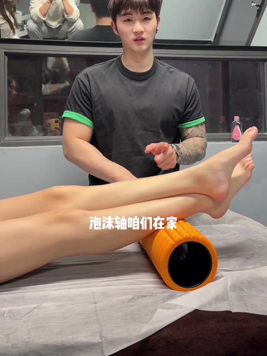 小腿放松松解 经常下肢运动，要适当注意肌肉松解和放松