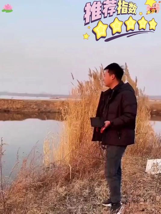 水底可视化神器!2025 新款高清探鱼器,摄像探头助你稳中鱼