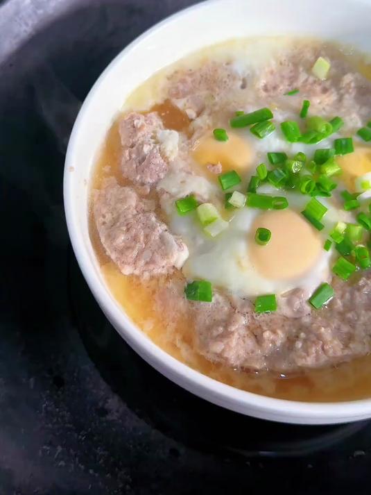 鸡蛋蒸肉饼 水嫩水嫩