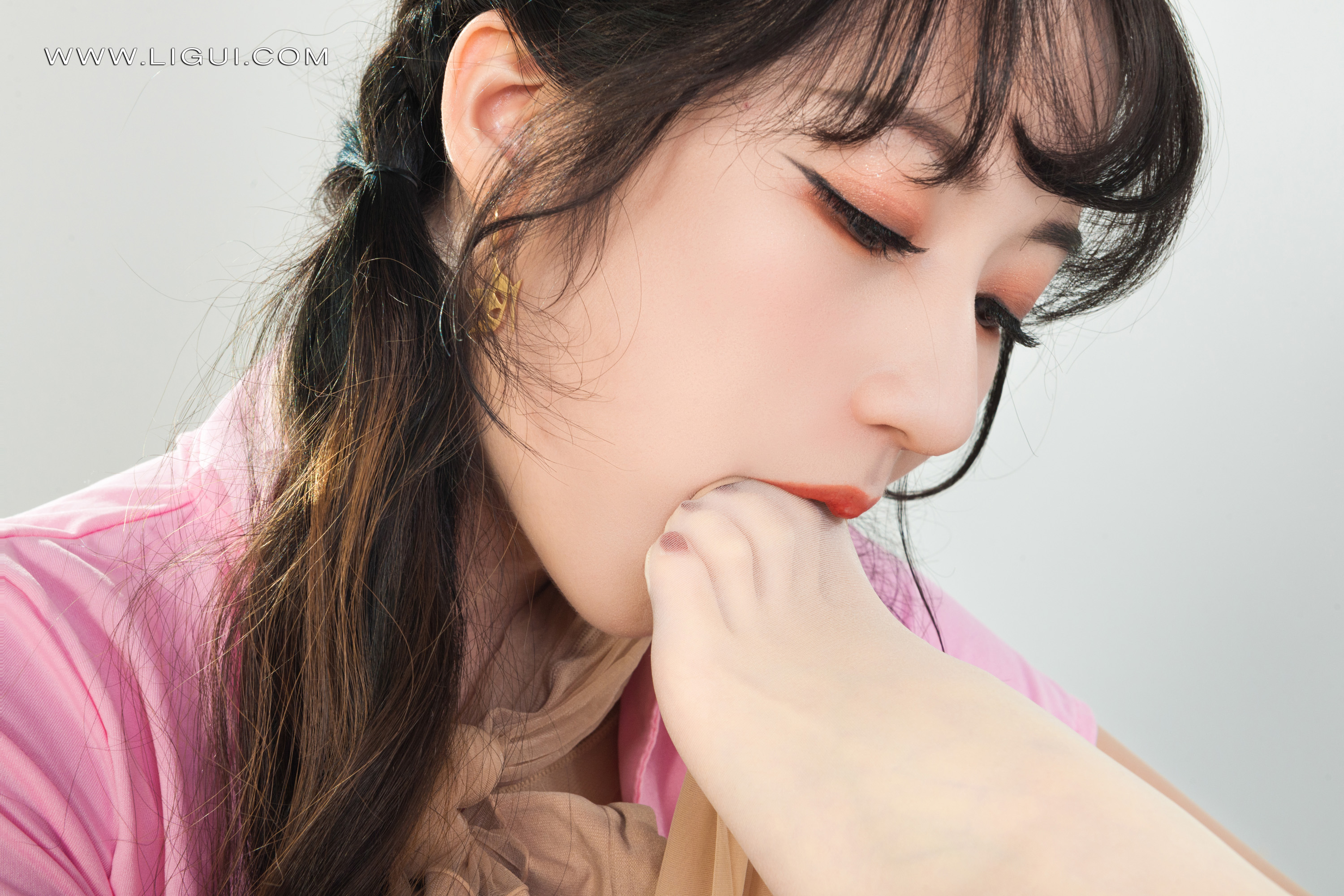 图片[61]-[Ligui丽柜] 2022.03.28 网络丽人 Model 兔子&汐汐-六色网