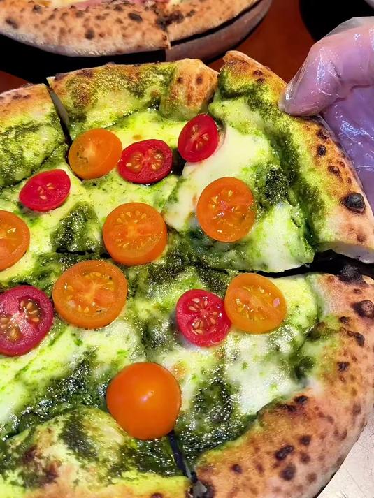 南京宝藏披萨店，不是熟人真的找不到这么棒的店