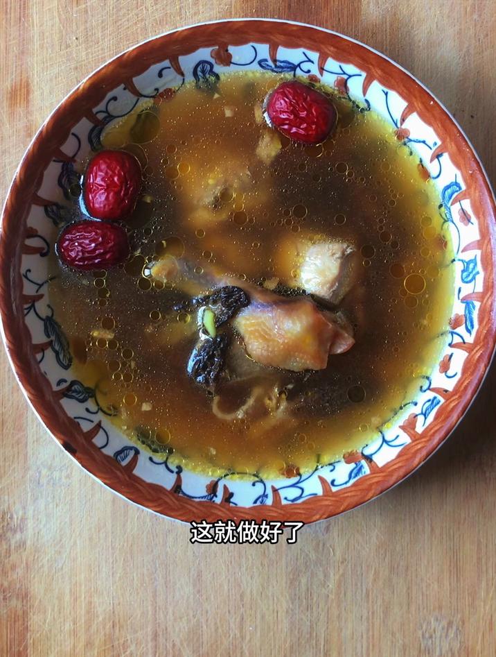 羊肚菌和鸡肉煲汤怎么做好吃,跟我这样做,营养好喝