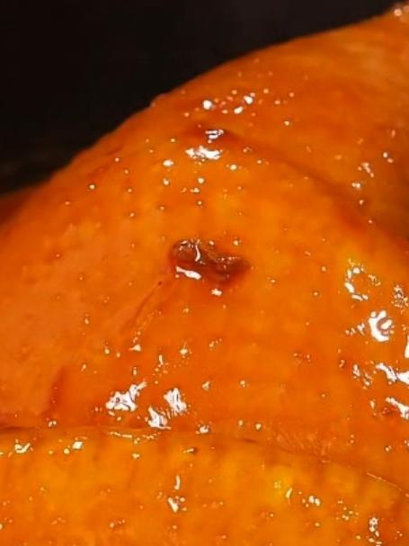 今天用电饭锅做一个红烧鸡腿