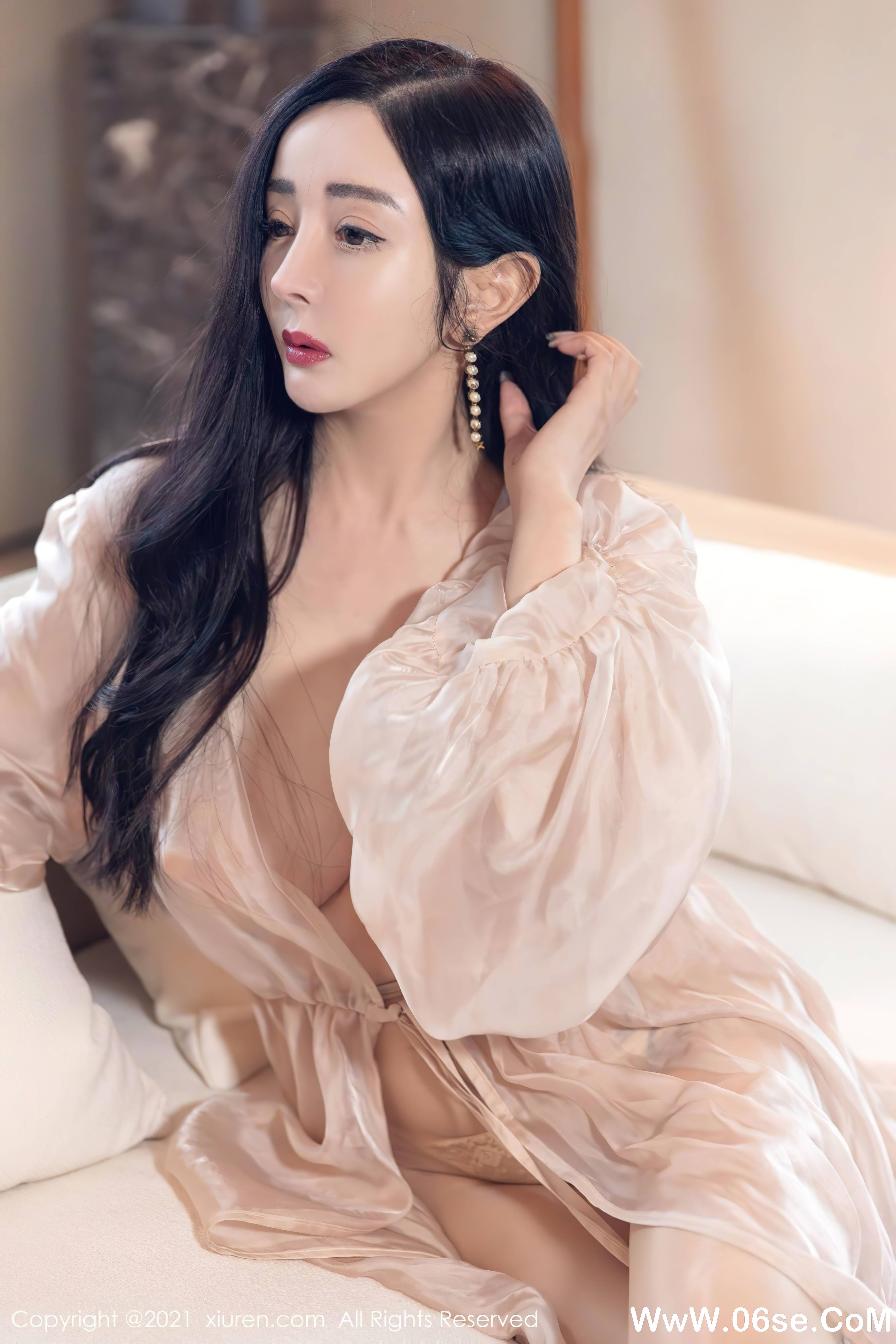 图片[2]-[XIUREN秀人网] 2021.10.27 NO.4129 允爾[54+1P461M]-六色网
