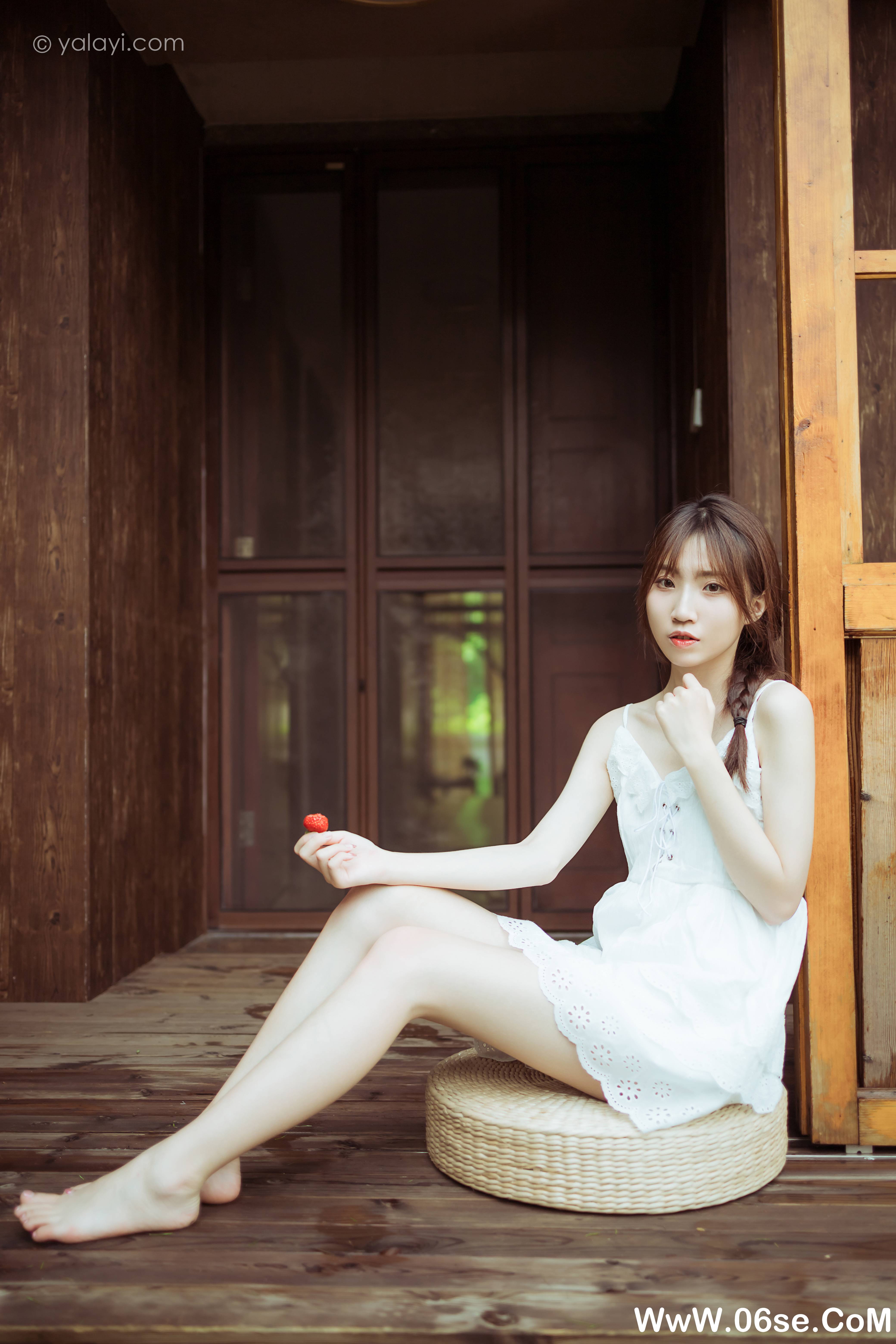 图片[32]-[YALAYI雅拉伊] 2020.10.19 NO.715 小乔《雨后花园》[45P+1P542M]-六色网