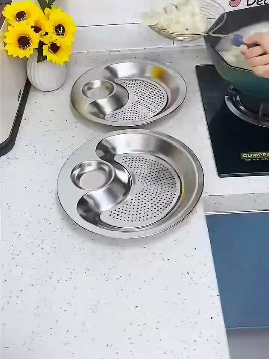 这个不锈钢饺子盘，结实耐用，还不会粘连#好物推荐##饺子盘#