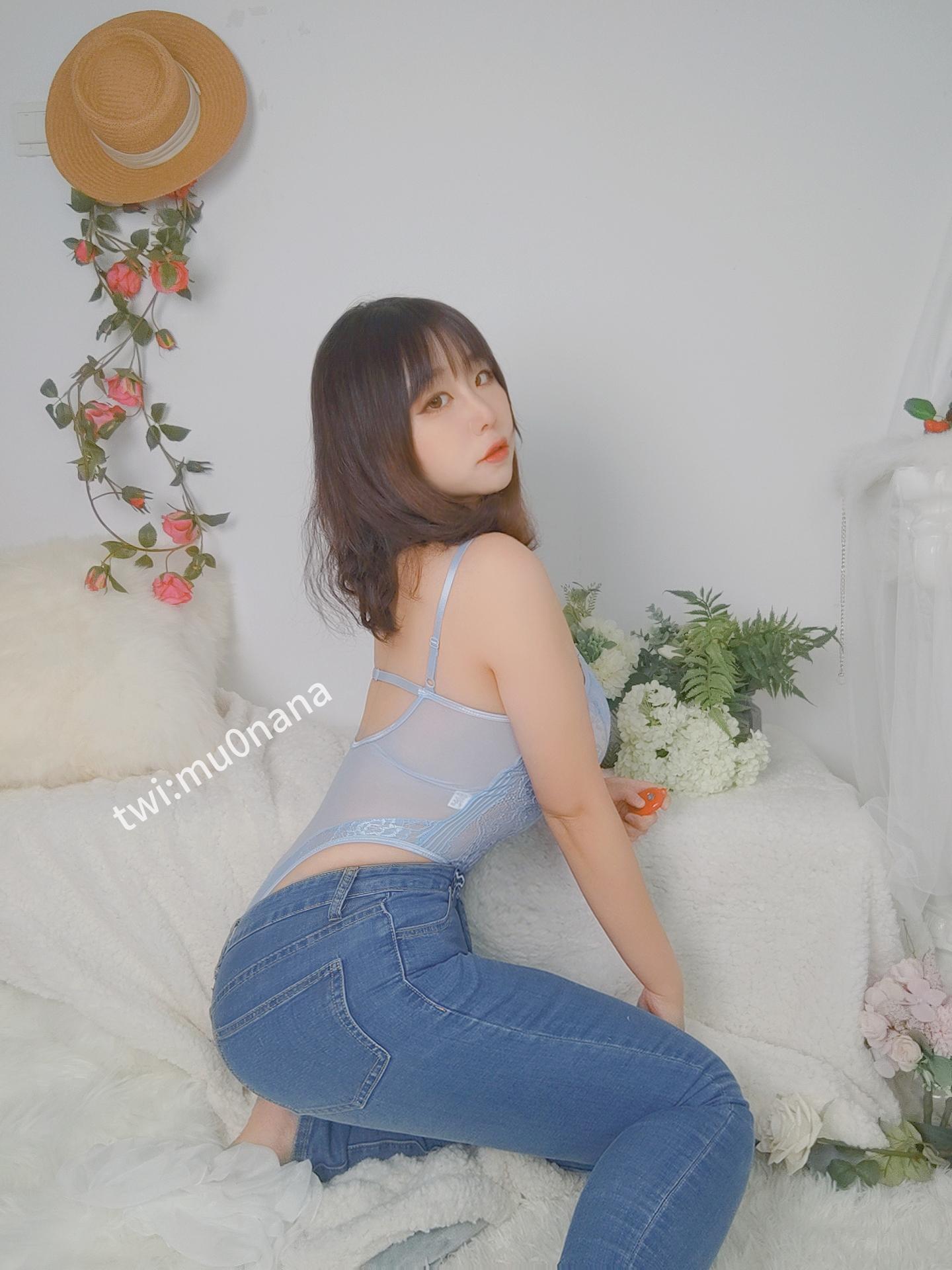 图片[188]-穆零Mu0 NO.022 – 自拍[289P+17V167M]-六色网