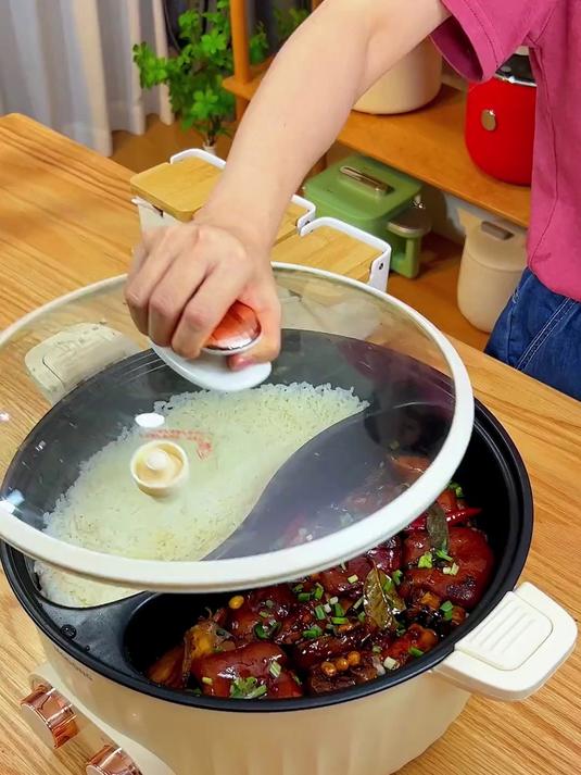 鸳鸯电火锅家用多功能4-12人火锅专用锅炒菜煎电煮锅