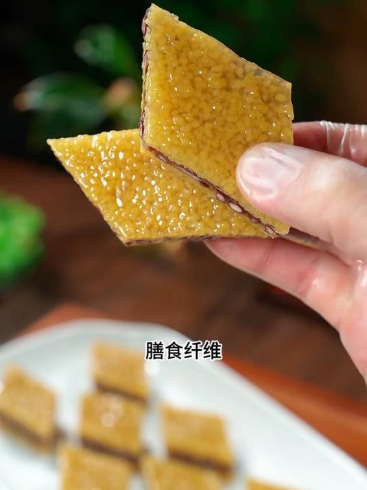 软糯可口的杂粮糕