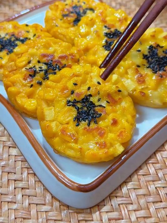 香甜好吃的早餐玉米饼