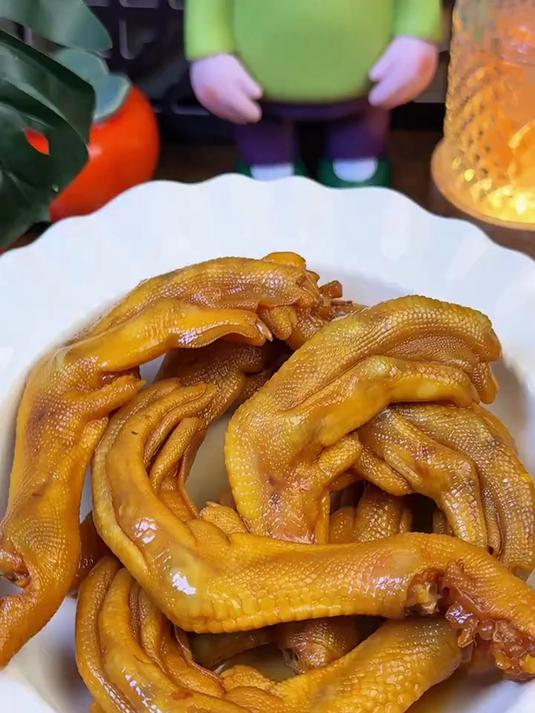龙岩泡鸭爪泡鸭掌鸭翅香脆卤味肉类熟食香辣休闲鸭肉零食追剧下酒