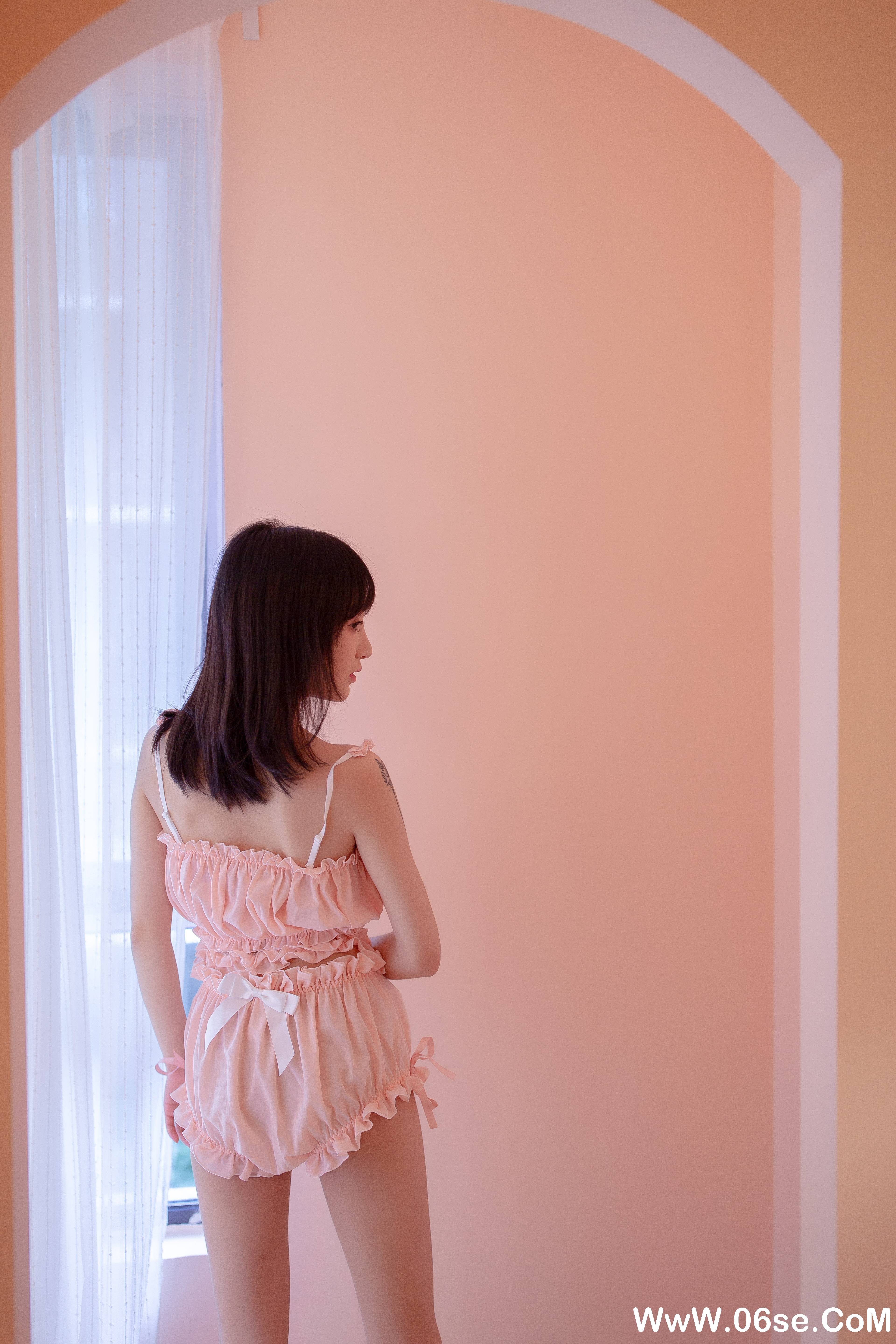 图片[14]-[YALAYI雅拉伊] 2020.09.02 NO.697 落落《女友宅日志》[57P+1P458M]-六色网