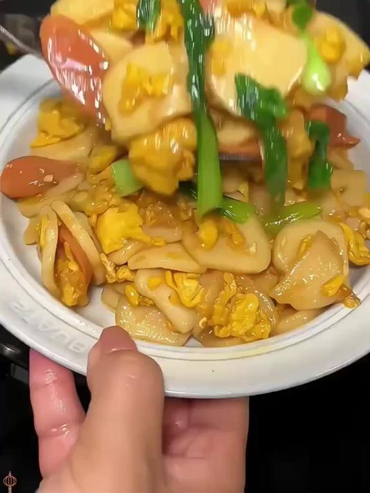 秋天来了,一道美味的汤年糕做起来了!你喜欢这道青菜汤年糕吗