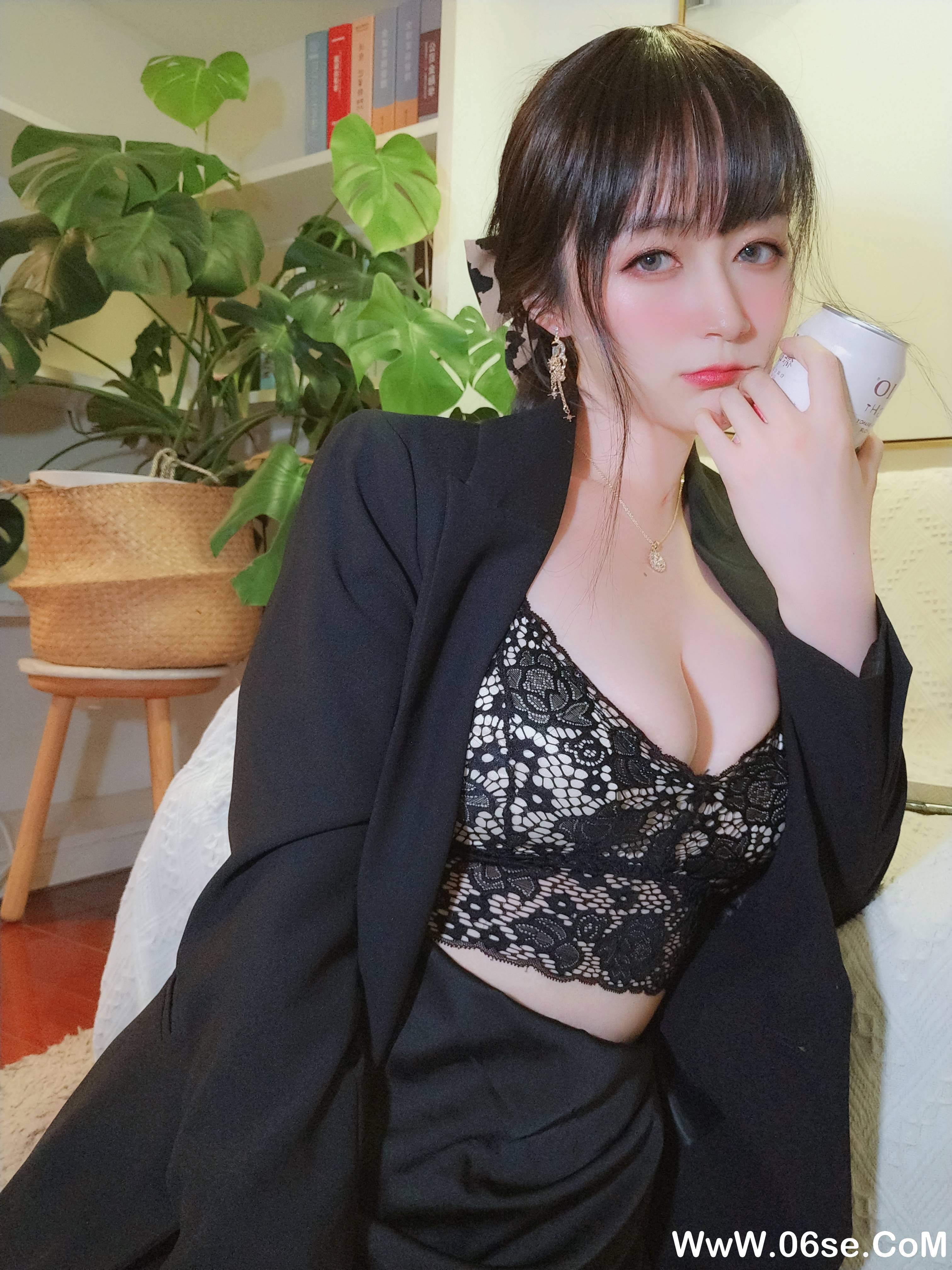 图片[30]-Coser小姐姐白银 NO.098– 酒后女秘书 [70P+2V627M]-六色网