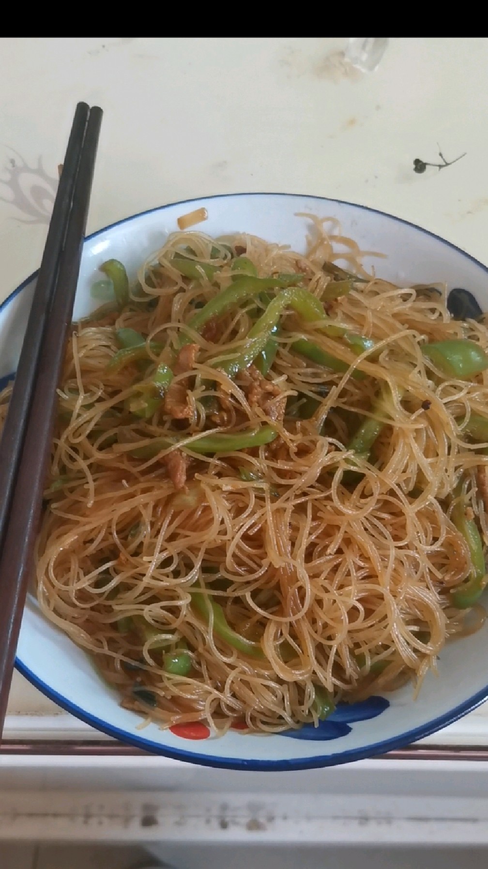 今日是青椒肉丝炒米粉