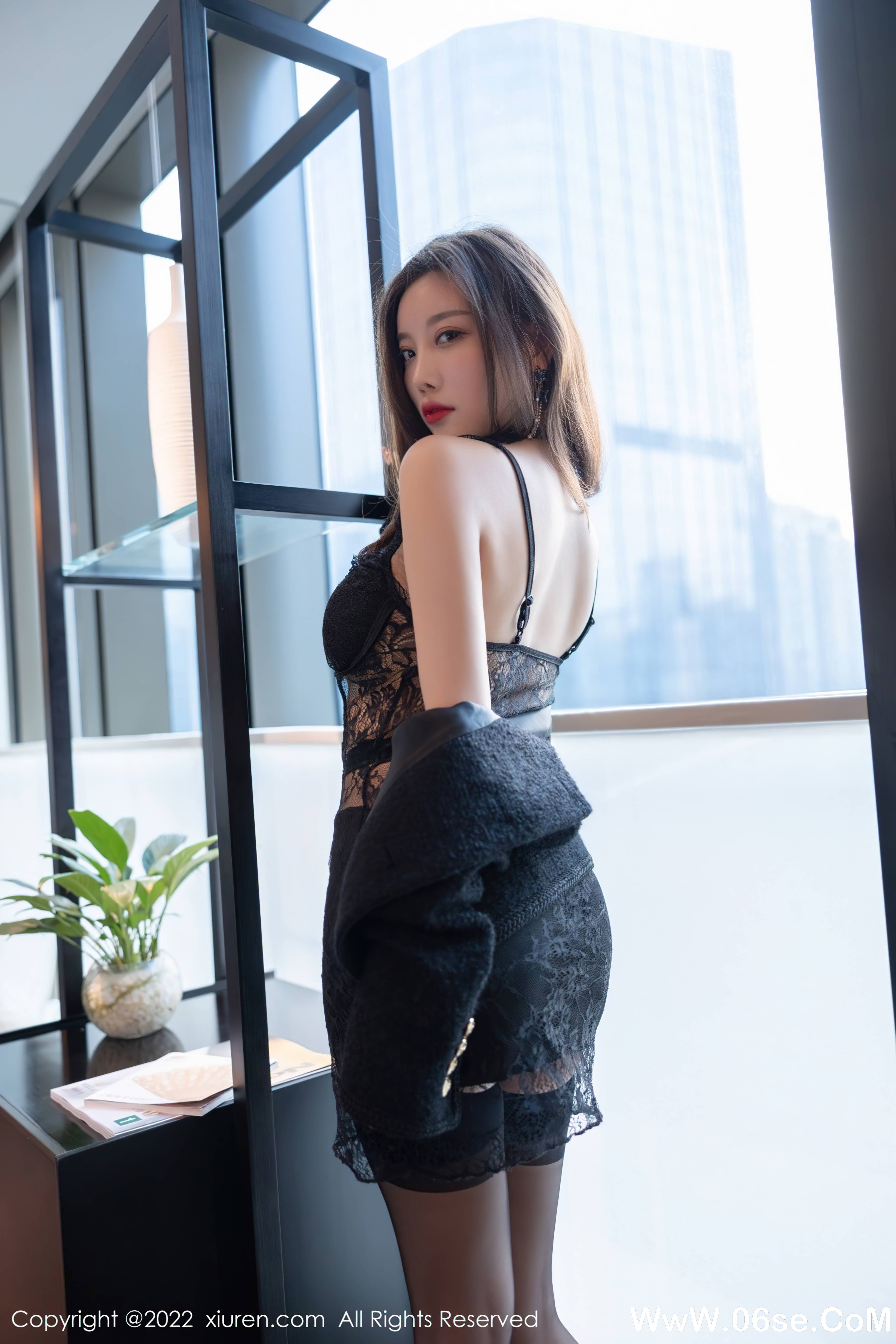 图片[28]-[XIUREN秀人网] 2022.02.21 NO.4615 杨晨晨[76+1P635M]-六色网