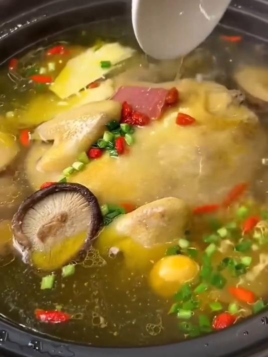 黄油老母鸡,富含营养好物