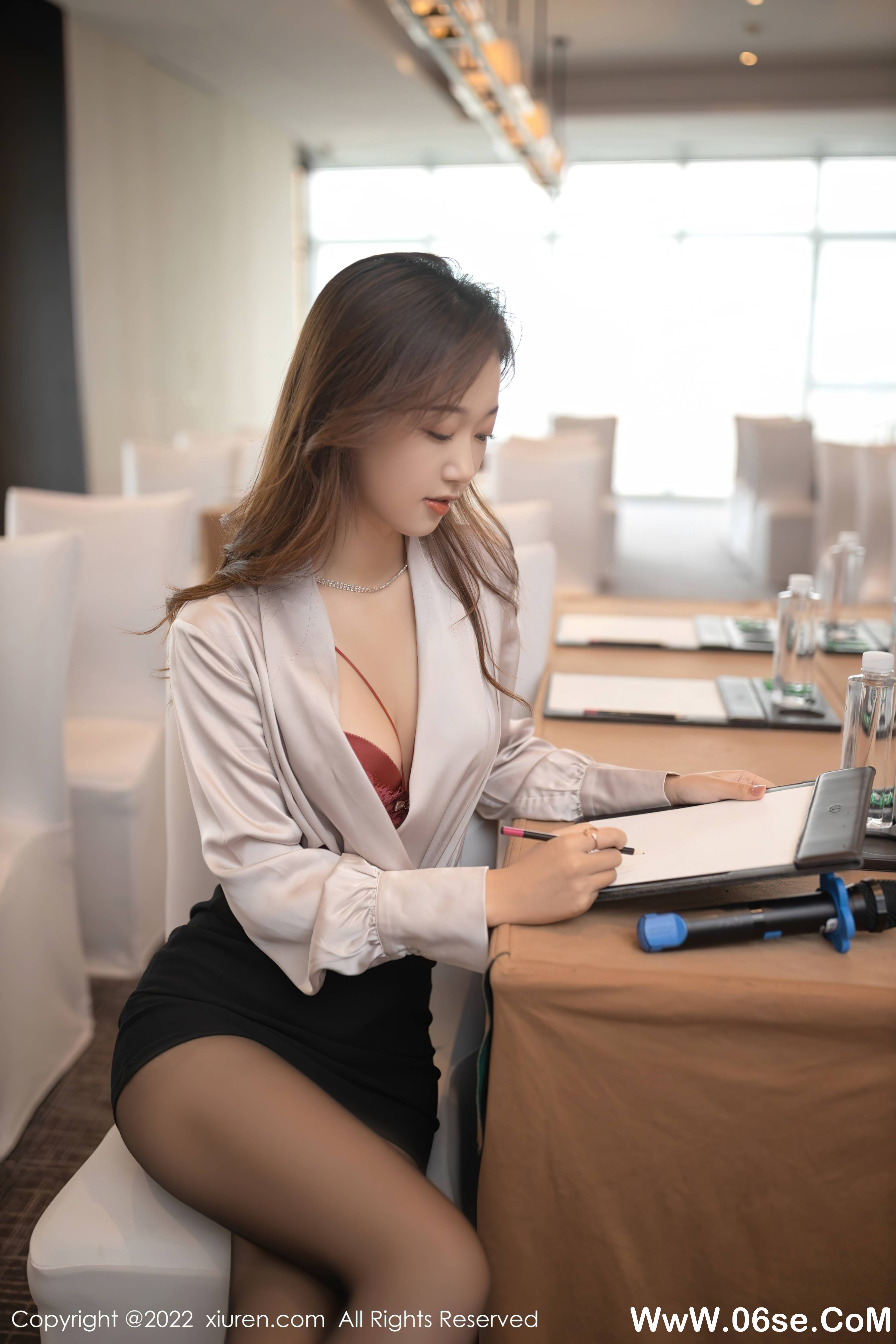 图片[8]-[XIUREN秀人网] 2022.01.19 NO.4485 唐安琪[87+1P827M]-六色网