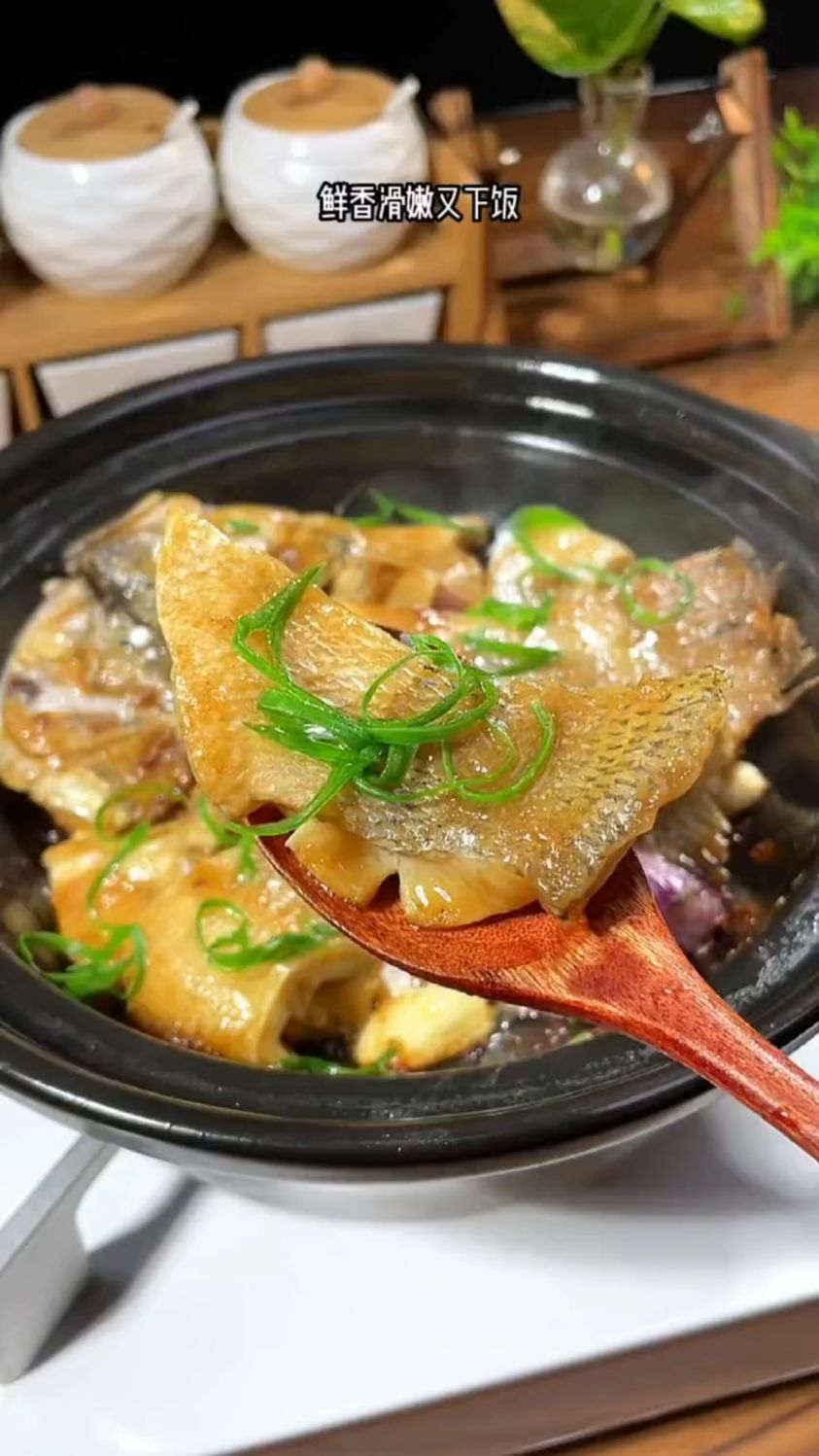 砂锅焗鲈鱼的家常做法