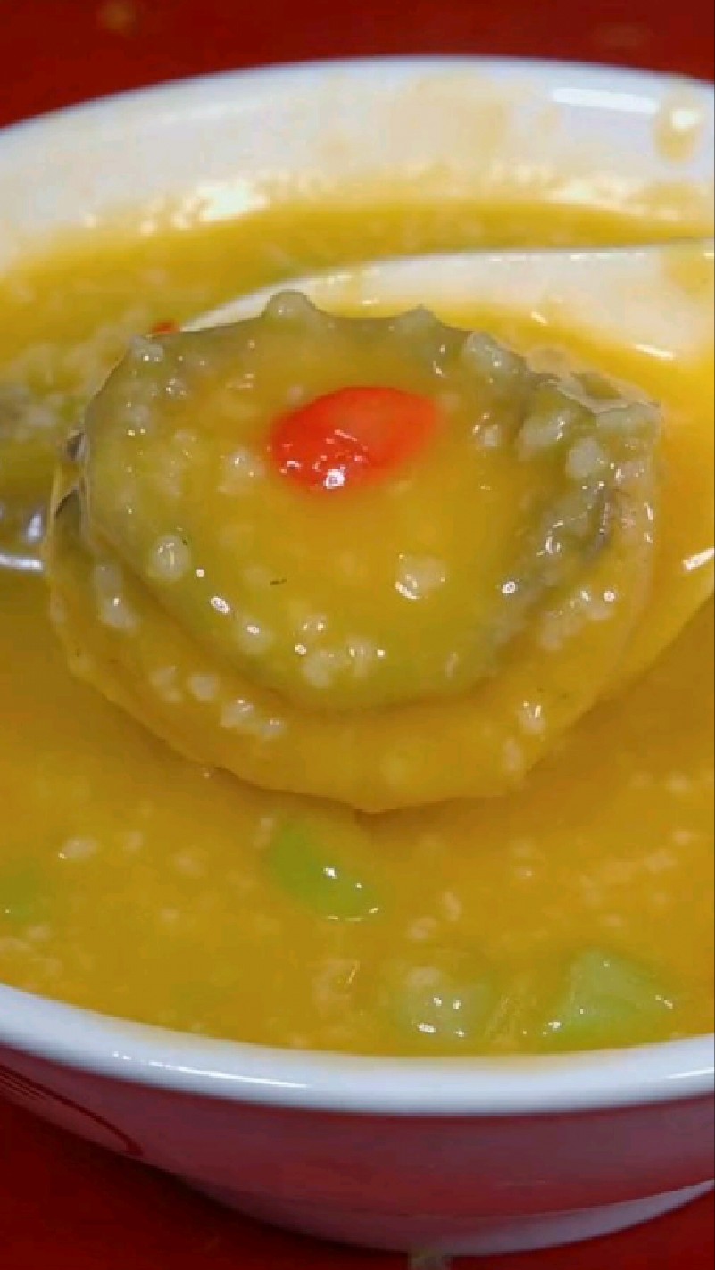 金汤鲍鱼做法,汤鲜味浓,简单几步做出星级大厨的味道