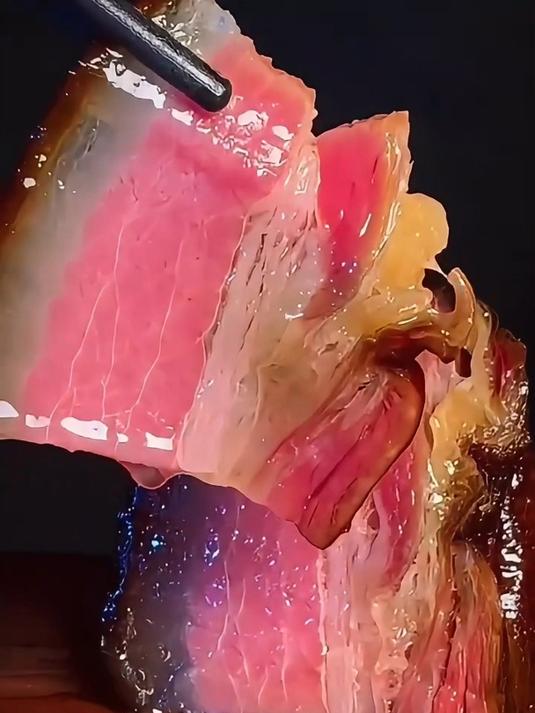 丰富味蕾,农家自制烟熏腊肉,整块五花肉,湖南土产