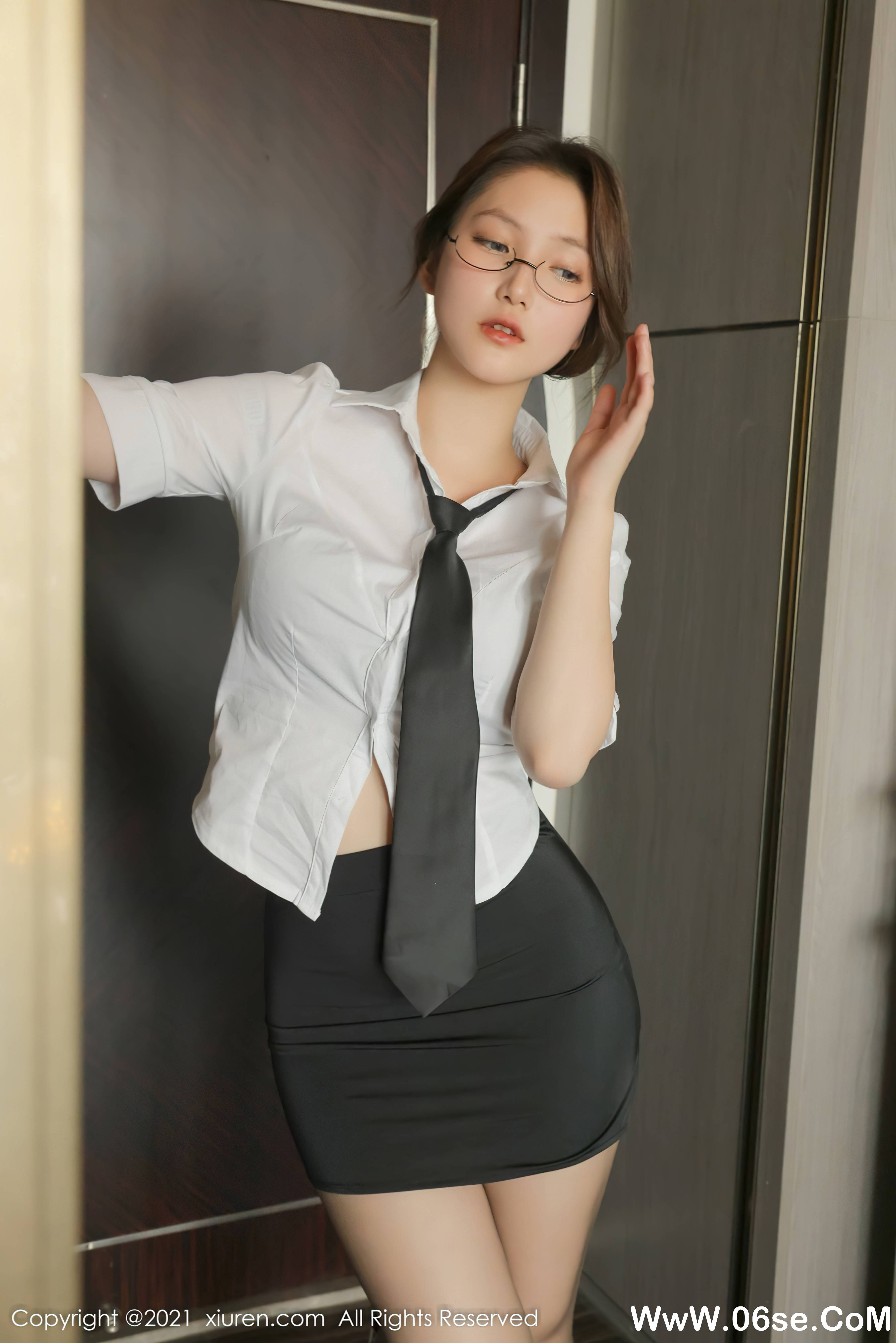 图片[6]-[XIUREN秀人网] 2021.12.08 NO.4311 兔妹妹[85+1P817M]-六色网