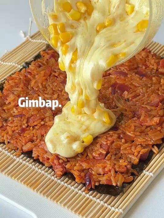 会拉丝的泡菜芝士紫菜包饭,一口一个好吃到飞起