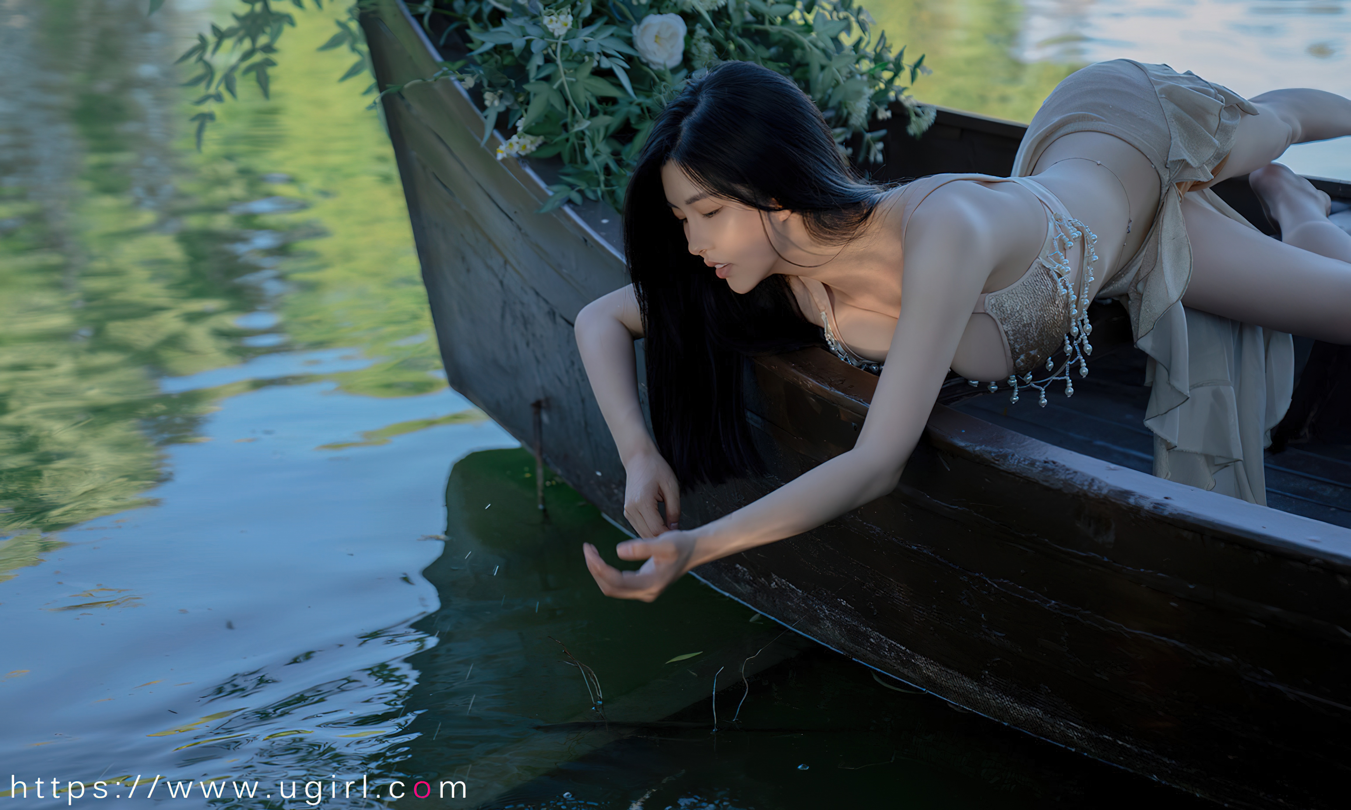 图片[27]-[Ugirls爱尤物] No.2414 Selena – Na Lu (娜露)-六色网