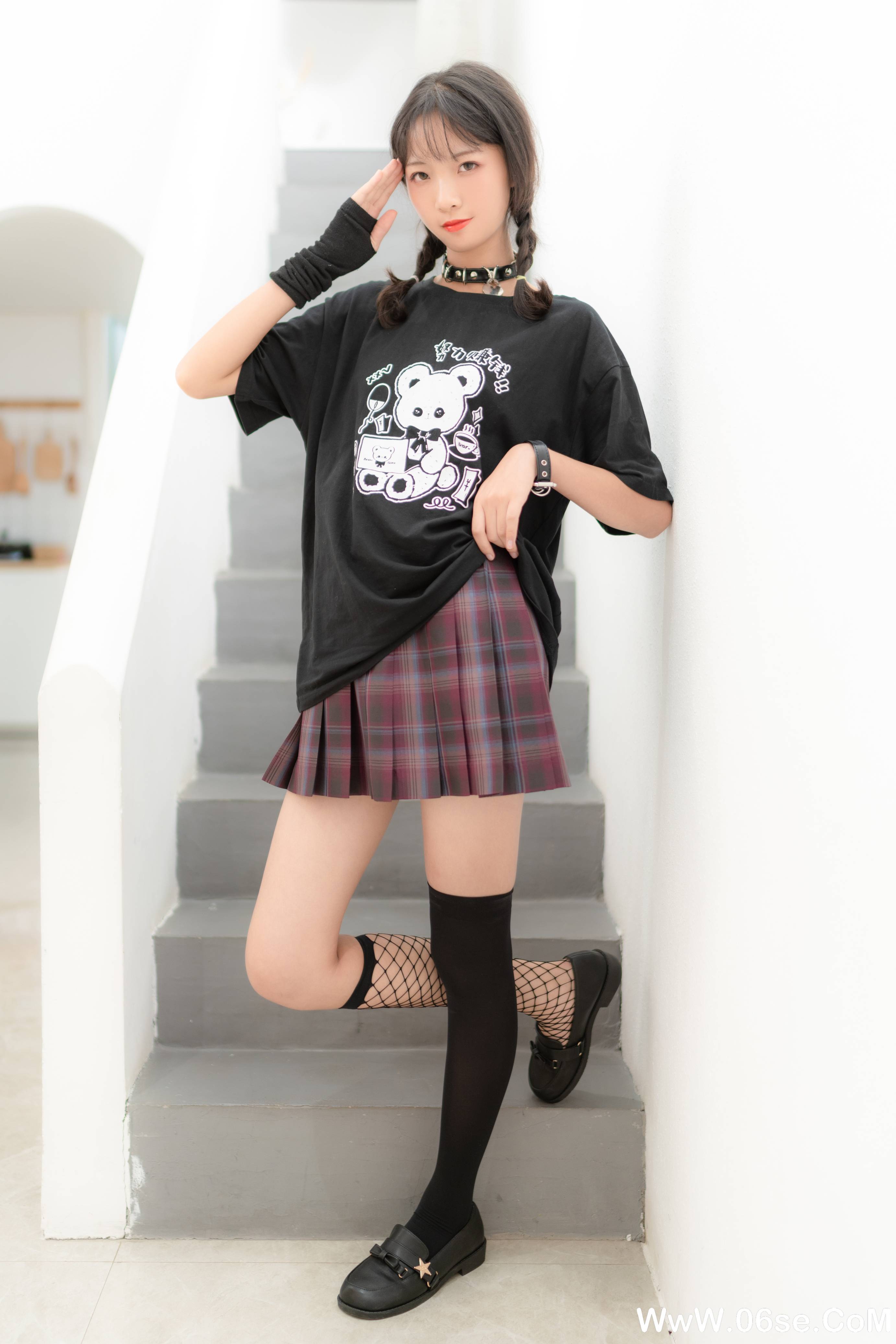 图片[5]-西瓜少女 NO.016 –  JK双拼袜 [36P231M]-六色网
