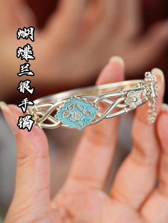 妥妥的民国千金手镯,温婉优雅,翩翩佳人