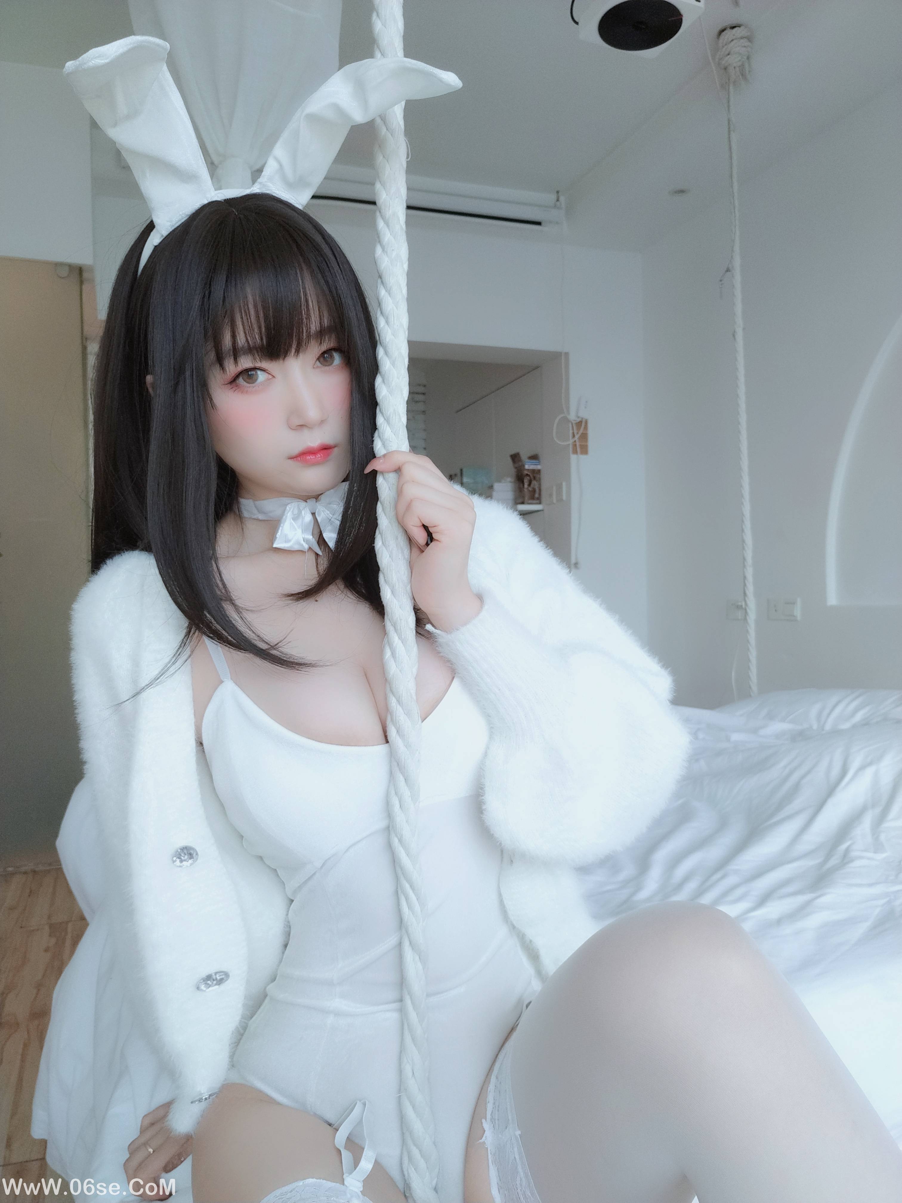 图片[72]-Coser小姐姐白银 NO.013 – 白丝兔子[108P+4V893M]-六色网