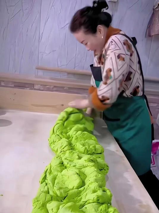 蔬菜面条 营养又健康