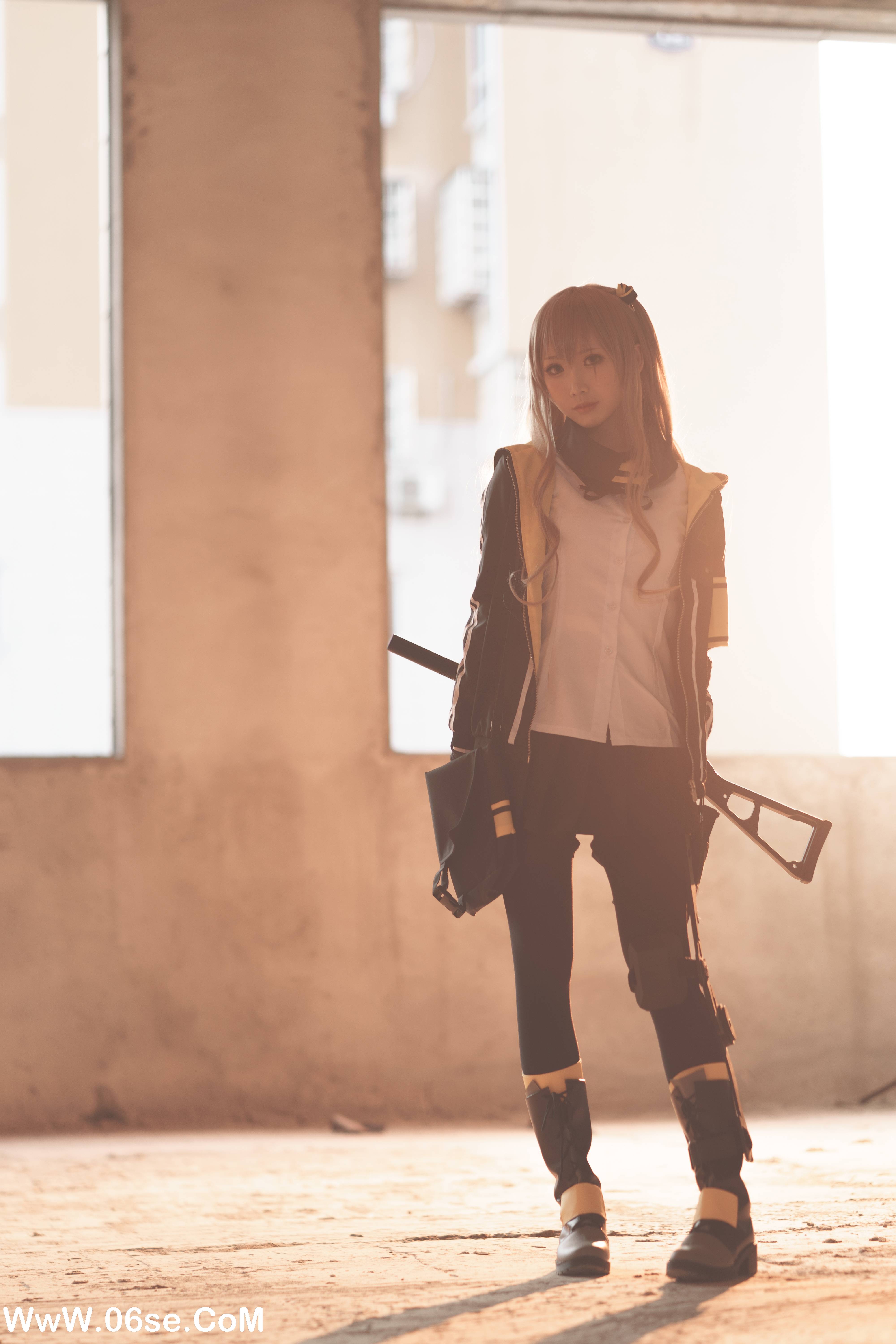 图片[17]-Coser面饼仙儿 NO.048 – UMP45[26P187M]-六色网