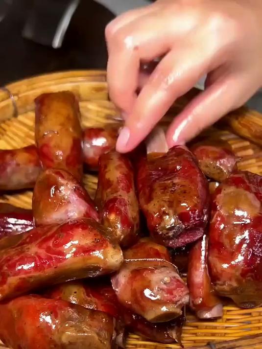 腊肉排骨嘎嘎好吃