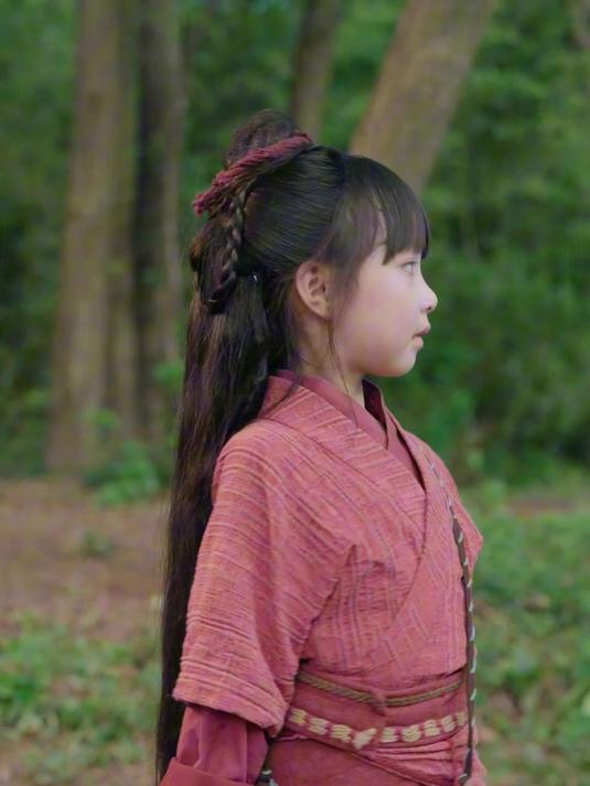 《饥荒年，锦鲤萌宝靠曾语带飞全家》15