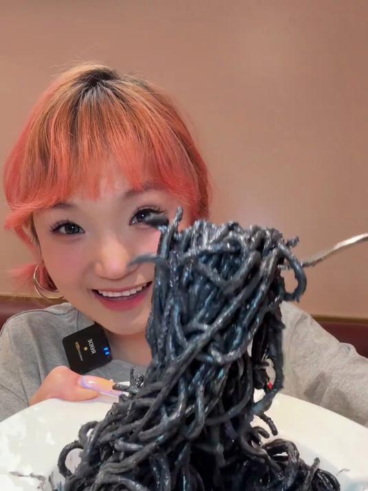 在成都把人均30的意大利西餐吃成自助～300块安排17道菜!