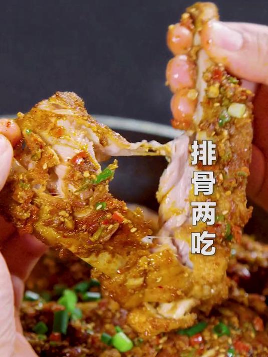 这么做排骨，既能喝汤又可以吃肉，怎么都好吃！