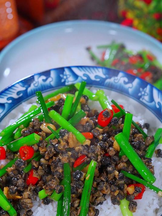 就小时候做这道菜，每次都能炫三碗大米饭，香辣过瘾，越吃越有味#田螺肉 