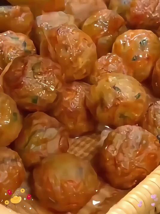 自制肉丸轻松拿捏,快过年了,备上五孔丸子制作器,快速还不脏手