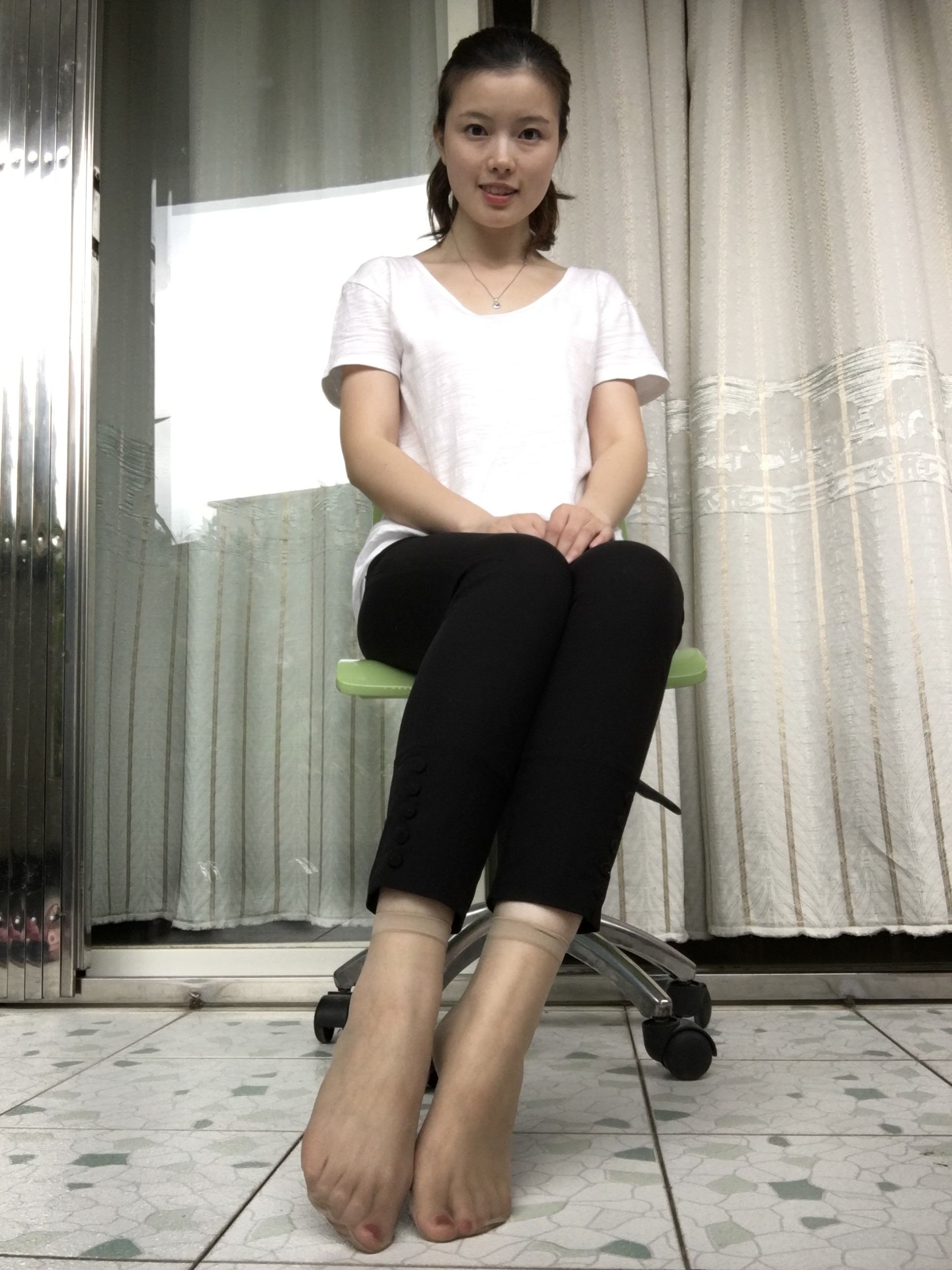 图片[41]-学妹校园寝室短丝系列042 夏丽[237P+2V311M]-六色网