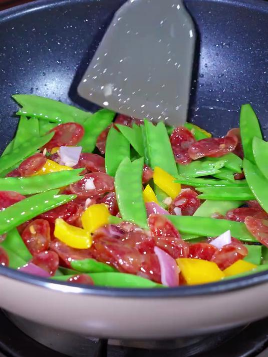 又到了吃腊肠的季节