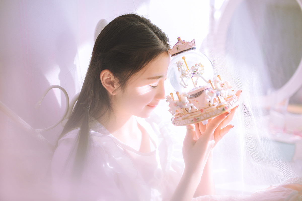 图片[7]-冰淇淋的夏天-六色网
