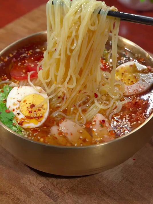 东北大冷面,酸甜适中,解乏