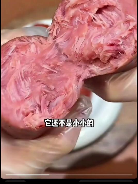 肉眼可见的肉粒！青岛火腿不咸不腻，巨好吃